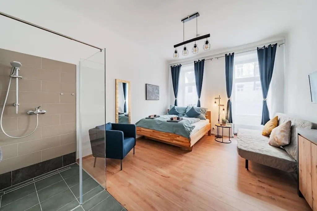 3 Bedrooms - 75Sqm - 15 Min. City Center Viena Apartamento